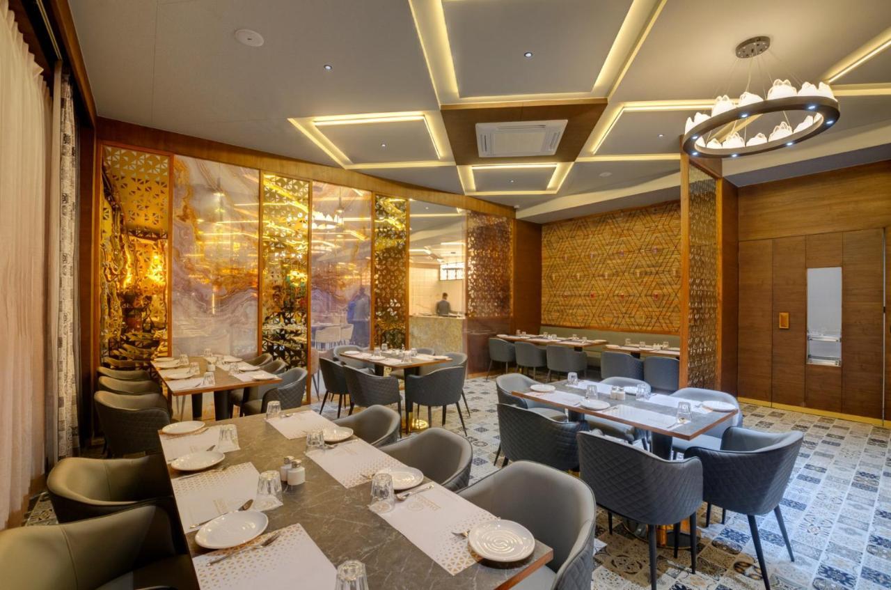 Hotel Diamond 26 Сурат Экстерьер фото
