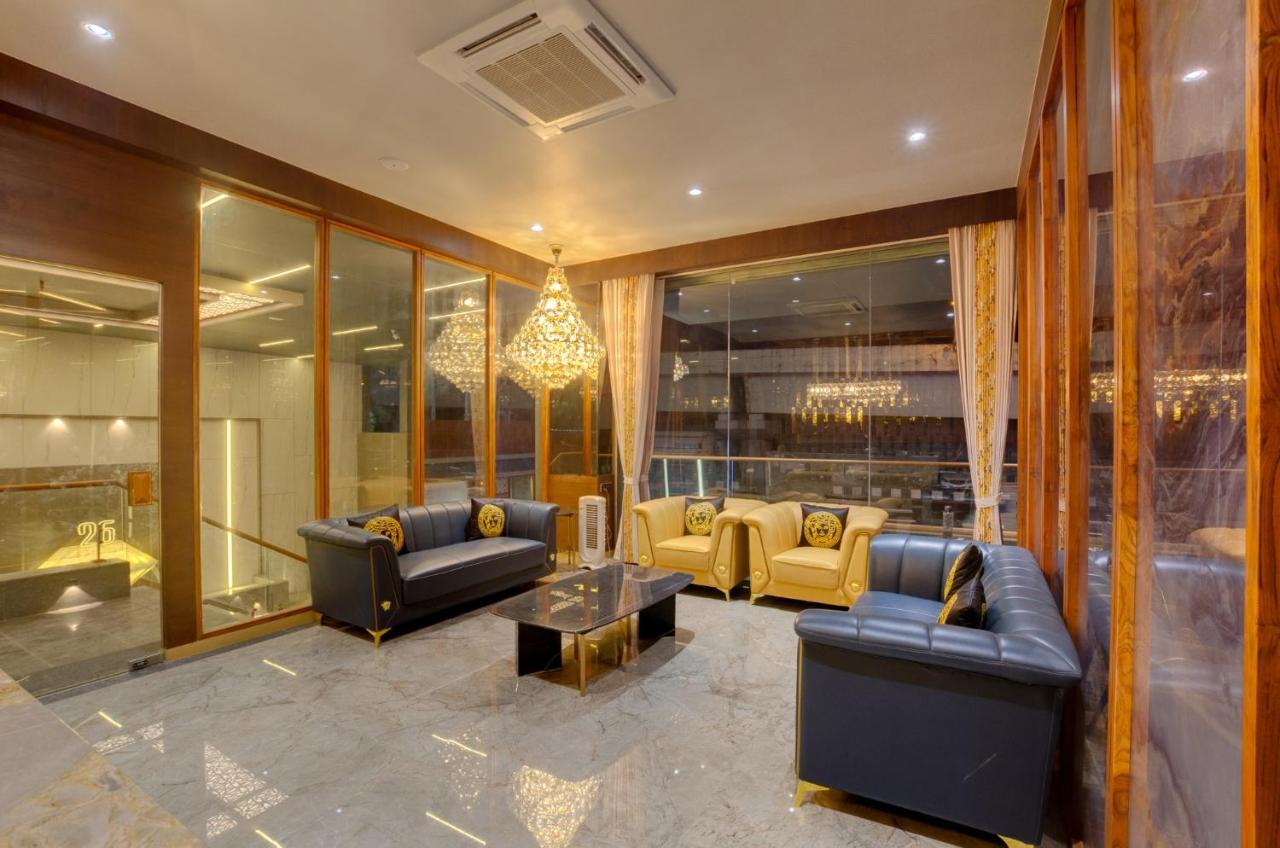 Hotel Diamond 26 Сурат Экстерьер фото