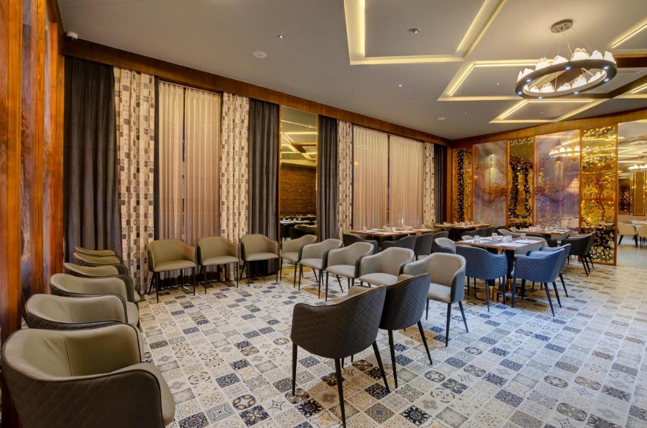 Hotel Diamond 26 Сурат Экстерьер фото